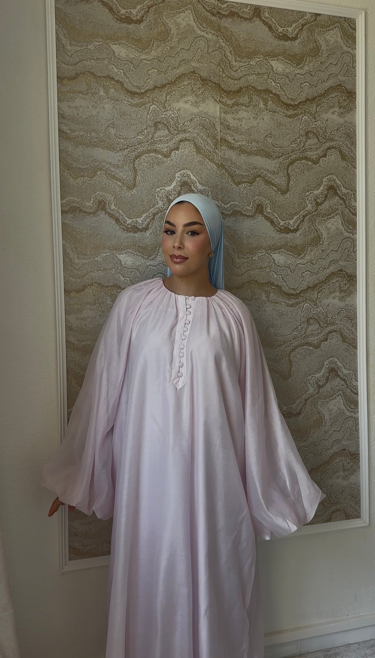 Robe manches bouffantes
