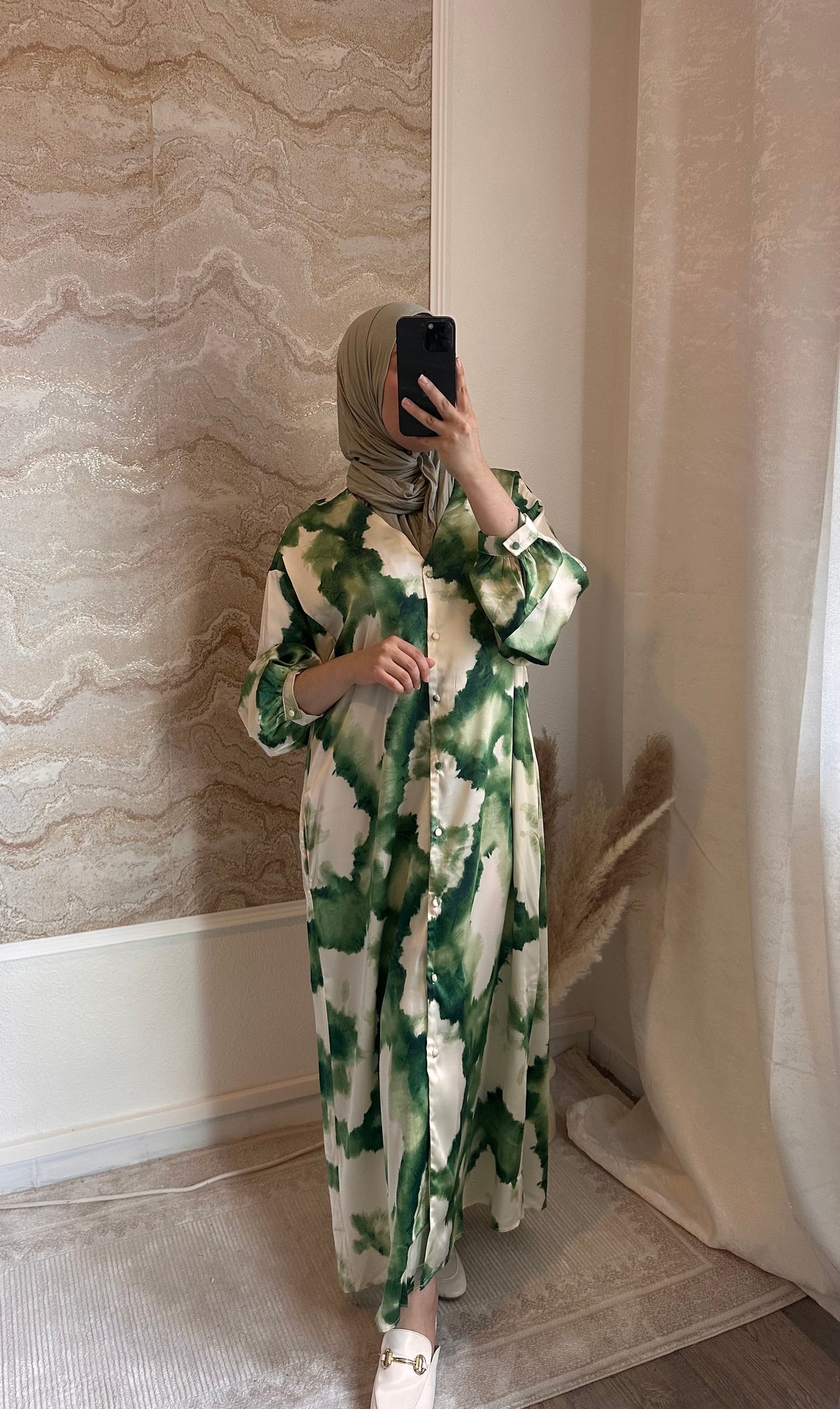 Robe satinée