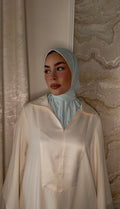 Instant hijab logo M