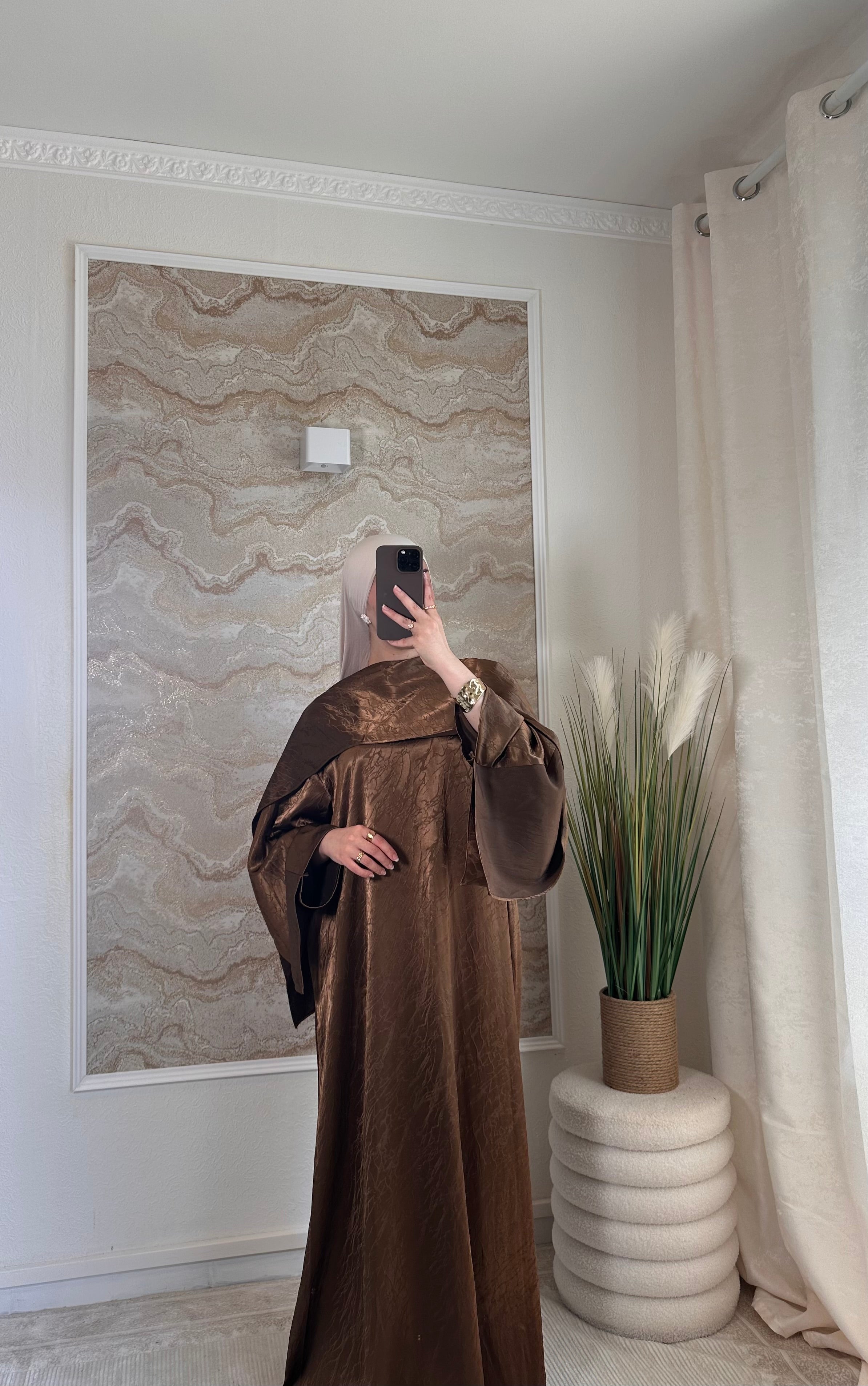 Robe DAMA