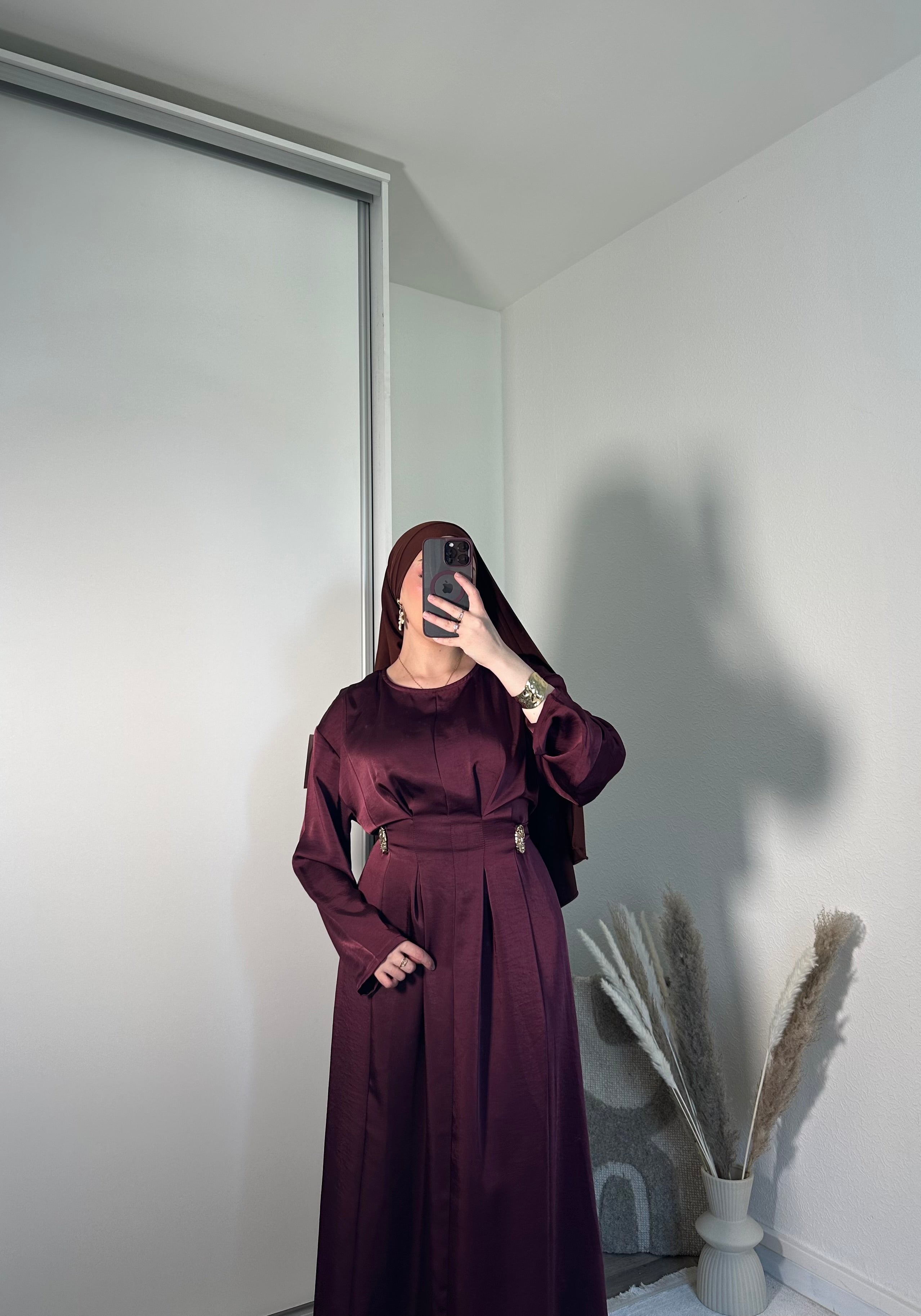 Robe MUNIA