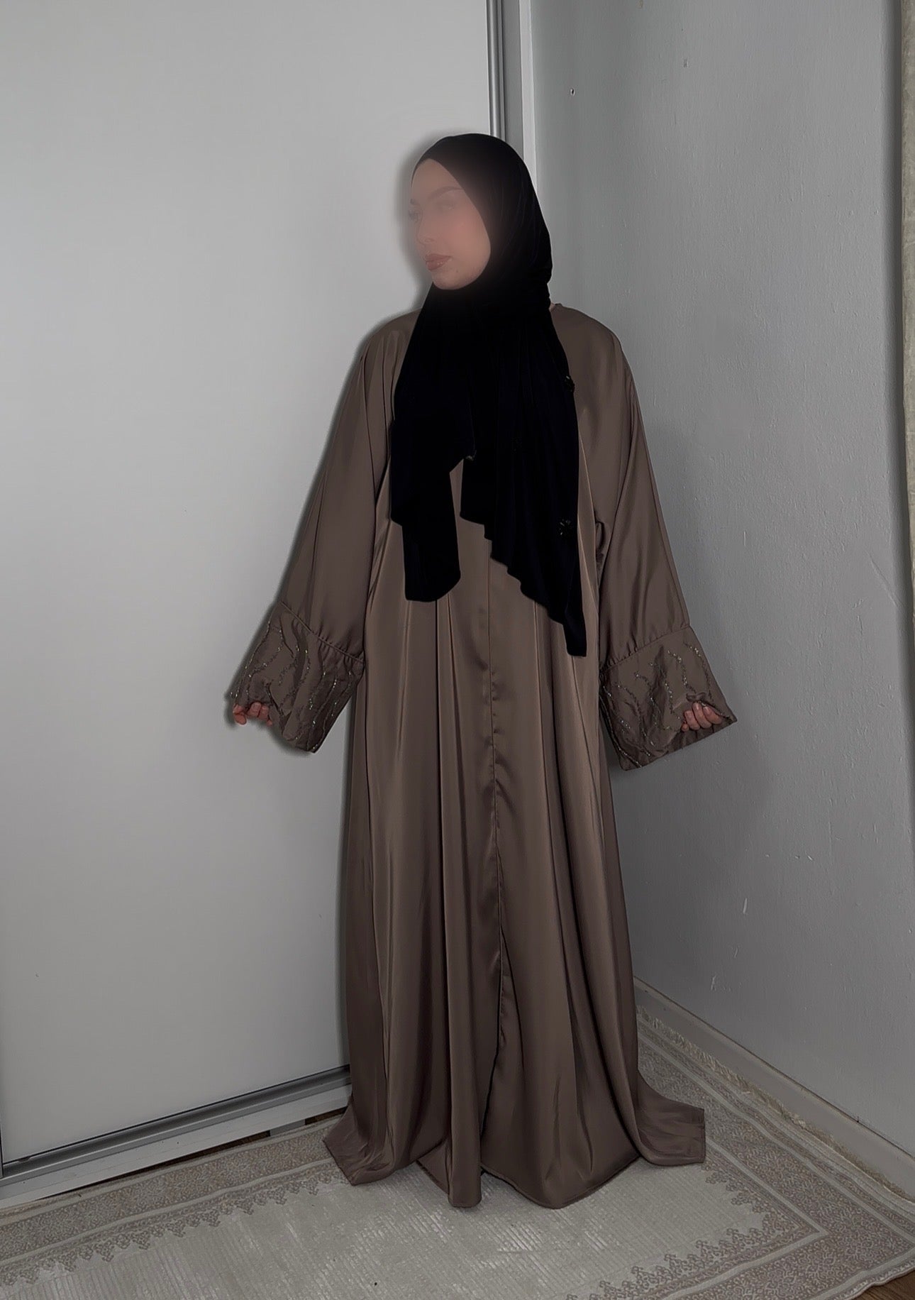 Abaya Lina